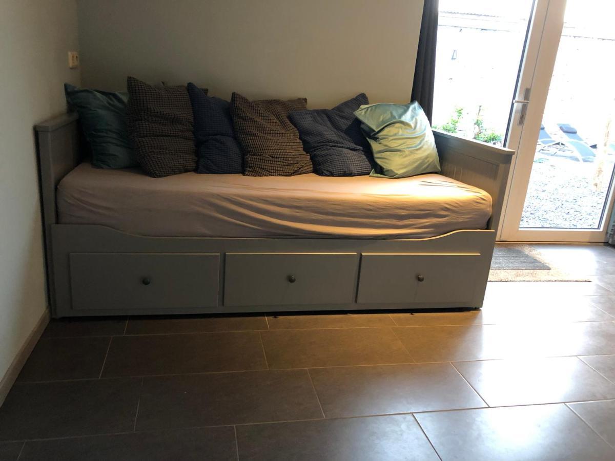 B&B Typisch Lelies Liessel Buitenkant foto