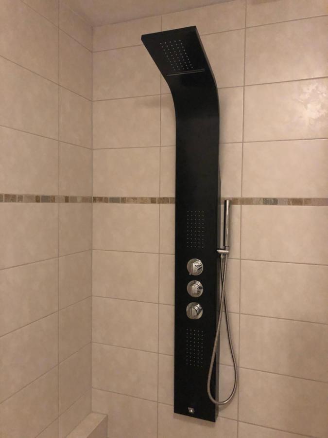 B&B Typisch Lelies Liessel Buitenkant foto